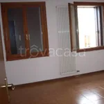 Rent 3 bedroom apartment of 60 m² in Schio