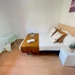 Alquilar 4 dormitorio apartamento en Valencia