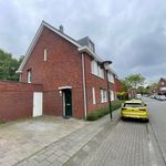 Huur 4 slaapkamer huis van 160 m² in Eindhoven