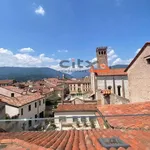 Affitto 7 camera appartamento di 180 m² in Bassano del Grappa