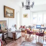 Rent a room of 100 m² in rome