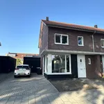 Huur 5 slaapkamer huis van 150 m² in Meppel