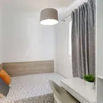 Rent a room of 70 m² in barcelona