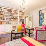 Appartement de 1033 m² avec 3 chambre(s) en location à Paris