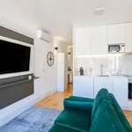 Rent 1 bedroom apartment of 36 m² in Porto