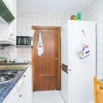 Rent 3 bedroom apartment of 120 m² in madrid