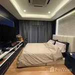 Rent 4 bedroom house of 220 m² in Bangkok