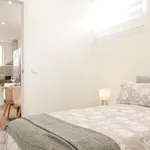 Rent 2 bedroom apartment of 79 m² in madrid