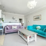 Flat to rent in Adelaide Crescent, Hove BN3