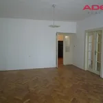 Pronajměte si 3 ložnic/e byt o rozloze 105 m² v Capital City of Prague