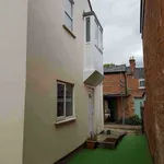 Rent 5 bedroom house in West Midlands