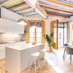 Rent 3 bedroom apartment in barcelona