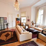 Miete 4 Schlafzimmer wohnung von 153 m² in Wien