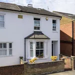 Rent 4 bedroom house in South East England