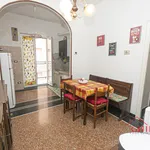 Rent 4 bedroom apartment of 70 m² in Genoa