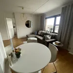 Rent 2 rooms apartment of 45 m² in Stockholm