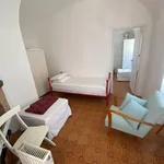 Rent 4 bedroom house of 100 m² in Roma