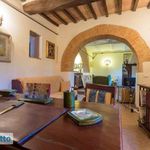 Rent 5 bedroom house of 250 m² in Perugia