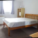 Rent 2 bedroom flat in Scotland