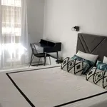 Appartement de 90 m² avec 4 chambre(s) en location à Antibes