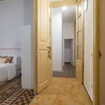 Rent a room of 95 m² in barcelona