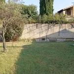 Rent 4 bedroom house of 95 m² in Salon-de-Provence