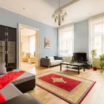 Rent 3 bedroom apartment in Budapest