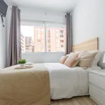 Rent 5 bedroom apartment in Valencia