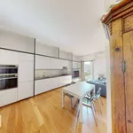 Rent 3 bedroom apartment of 85 m² in Milan