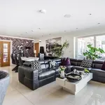 Rent 7 bedroom house in South East England