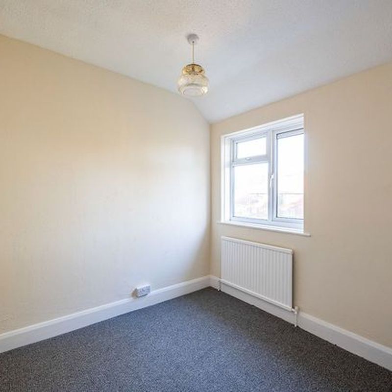 Terraced house to rent in Crecy Avenue, Doncaster, South Yorkshire DN2 Ravenfield Common