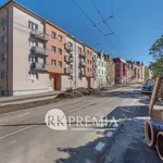 Pronajměte si 2 ložnic/e byt o rozloze 70 m² v Teplice