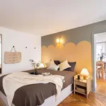 Rent 4 bedroom apartment of 90 m² in Paris