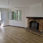 Appartement de 79 m² avec 3 chambre(s) en location à Puyloubier