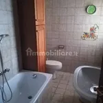 Rent 4 bedroom apartment of 143 m² in Padua