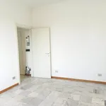 Rent 2 bedroom apartment of 60 m² in Milan