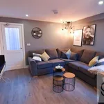 Rent 5 bedroom flat in West Midlands