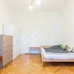 Rent 3 bedroom apartment of 108 m² in Bratislava