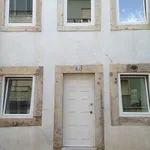 Rent 1 bedroom apartment in Lisbon