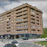 Alquilo 3 dormitorio apartamento de 95 m² en Pamplona - Iruña