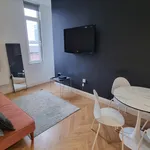 Rent 2 bedroom apartment in Manchester