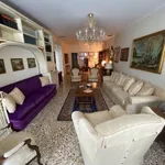 Rent 5 bedroom apartment of 210 m² in Padova