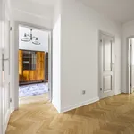 Rent 6 bedroom house of 270 m² in Warszawa