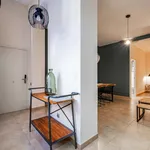 Rent 1 bedroom apartment of 25 m² in Barcelona