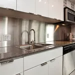 Appartement de 570 m² avec 2 chambre(s) en location à Vancouver