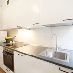 Rent 3 bedroom apartment of 11 m² in Modena