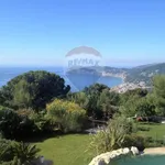 Rent 8 bedroom house of 370 m² in Alassio