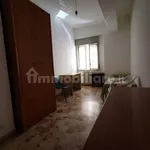 Rent 5 bedroom apartment of 80 m² in Messina