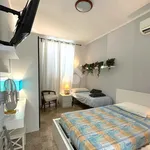 Rent 3 bedroom apartment of 115 m² in Rome