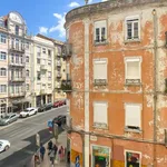 Rent a room in lisbon